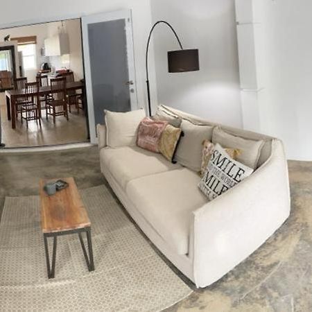 Villa Susanna 3 Bedroom 2 Bathroom House Sleeps 6Plus Willemstad Eksteriør billede