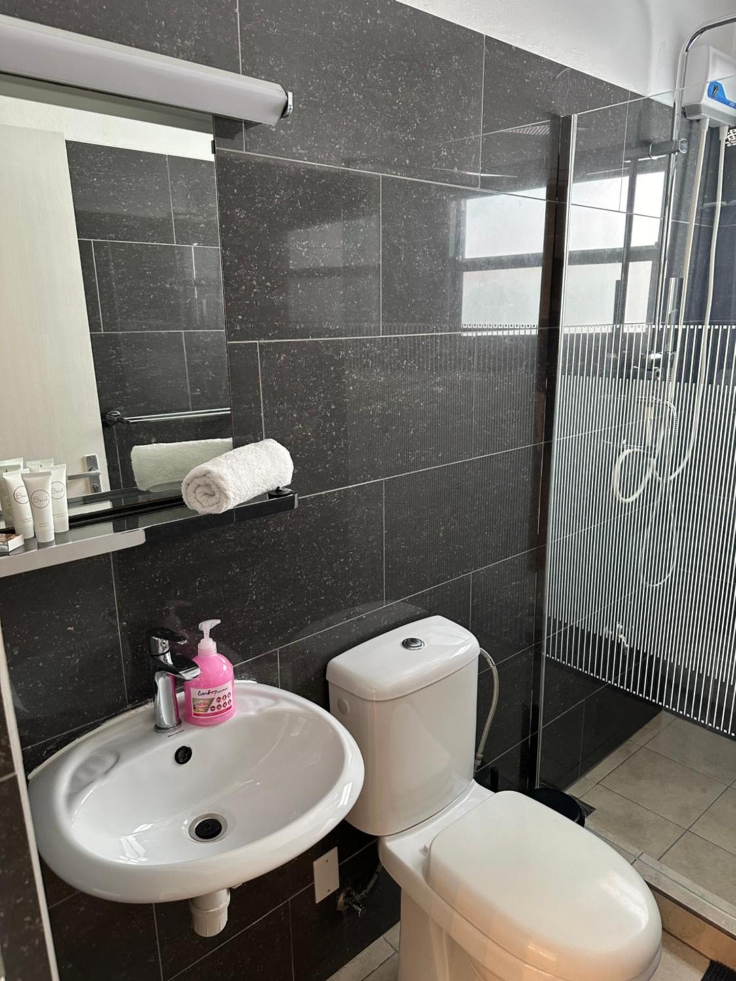Villa Susanna 3 Bedroom 2 Bathroom House Sleeps 6Plus Willemstad Eksteriør billede